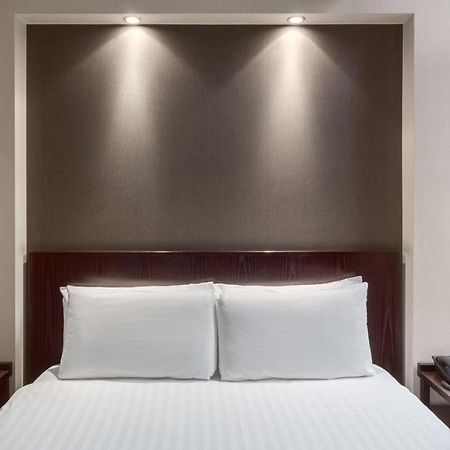 ホテル Nh London Kensington 部屋 写真